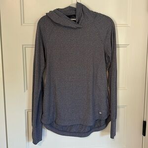 Layer 8 Women’s Longsleeve Compression Athletic Hoodie Purple Size Small